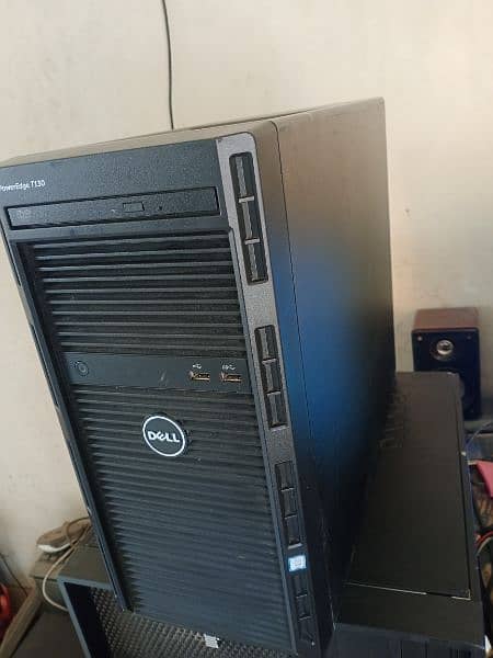 6th Gen Dell Tower/8GB DDR4/500GB HDD 1