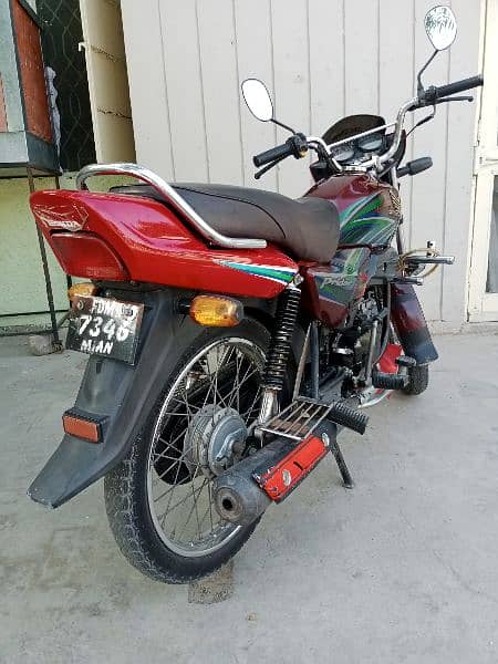Honda pridor 2020 excellent condition available for sale at chashma 3