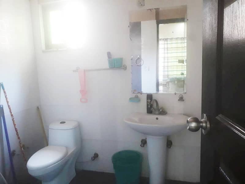 3.5 Marla House for Sale in Execuitve block 5