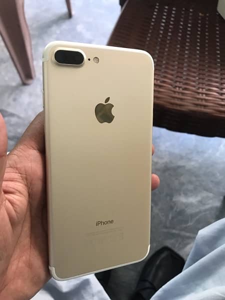 iphone 7plus 128GB PTA approved full box 4