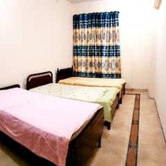 Rooms for Girls/Students/Working Women