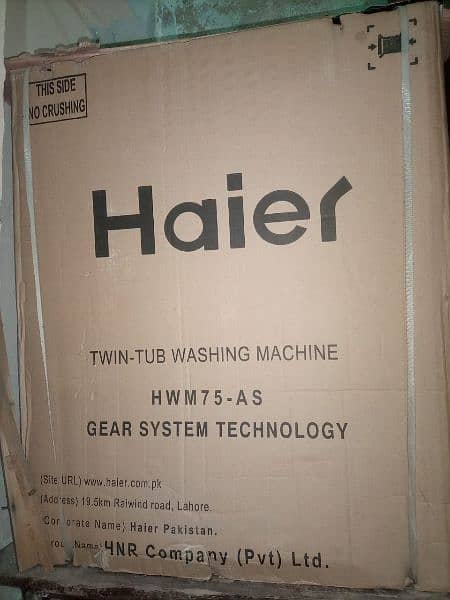 Haier Twin tub washing machine( washer and dryer) 2