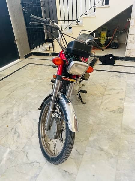Super Power 125 in mint condition 1