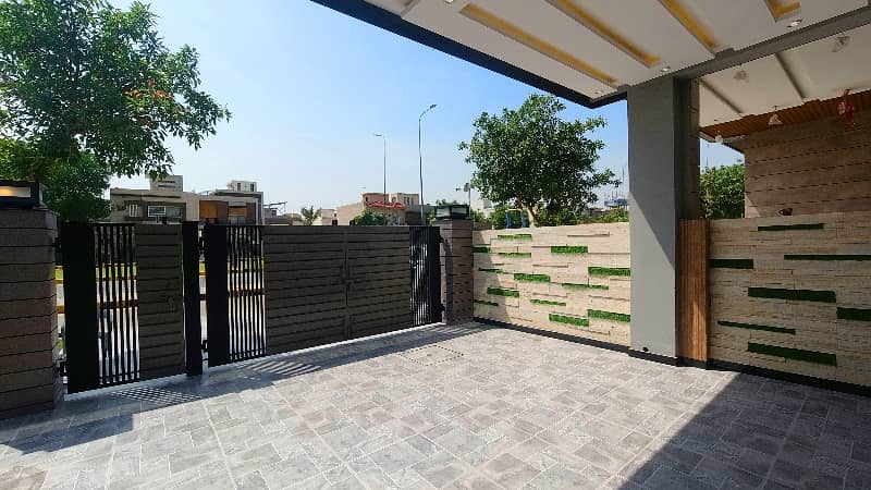 Brand New10 Marla 4 BED Luxury House For Sale In Block D DHA 9 Town Lahore 4