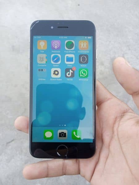 iphone 6 64 condition 10 by 10 board pack urgent sale cash on delivery 3