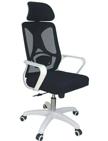 the best quality full important chairs black colour and white 2