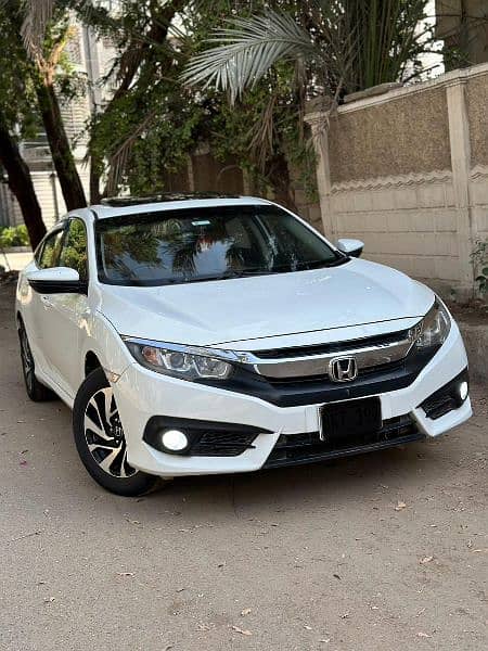 Honda Civic 2017
UG 1.8 Oriel Top of the line Good condition 15