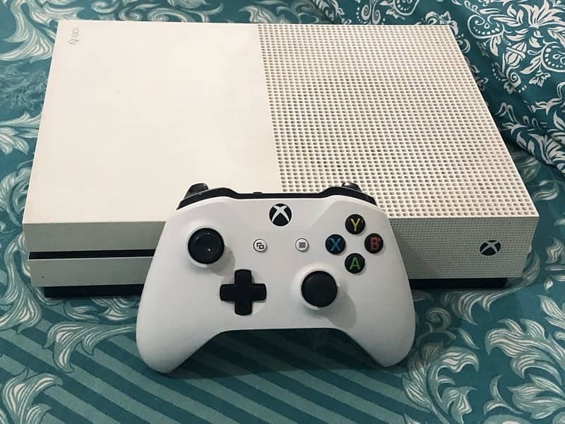 Xbox one s with 15 games 9