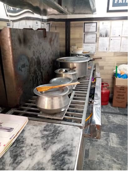 Commercial Fryer and Kitchen Equipments For Sale Before 31 May Urgent 5