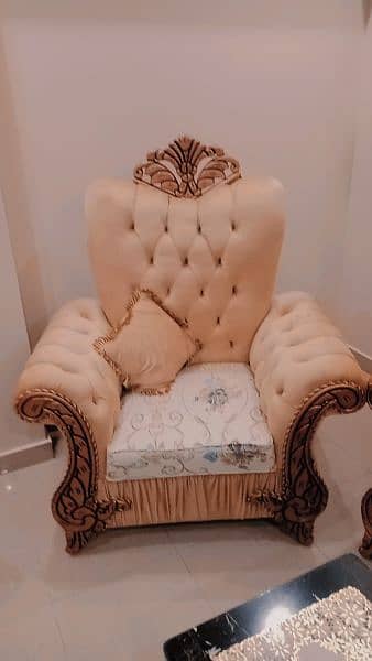 Sofa | Taj wala sofa | 7 seater sofa | Golden sofa | SHEESHAM THRONE 0