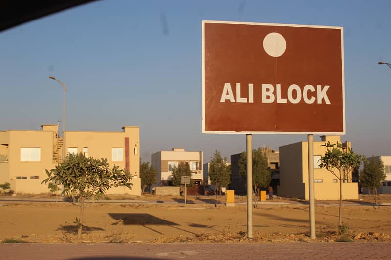 125 Sq Yards Ready for Construction Plot in Ali Block Heighted Location near Mosque & Park Bahria Town Karachi 7