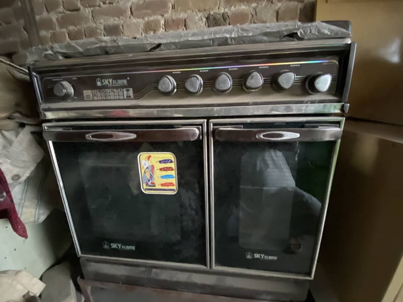 Sky Flame 5 Burner Cooking Range with Gas Oven 2