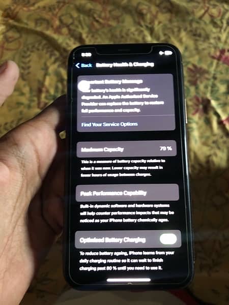 iPhone 11 Pro golden 64gb 10/10 condition 2