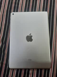 iPad 5th Generation(128GB).