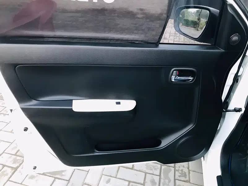 Suzuki Alto power windows door panel 14