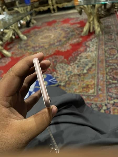 iphone 7 32gb pta approved hai 0