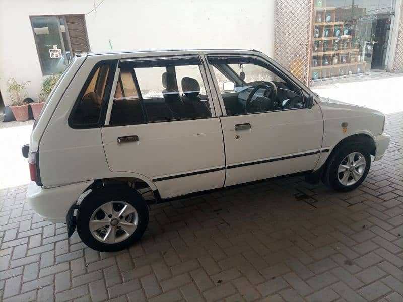 Suzuki Mehran VXR 2016 8