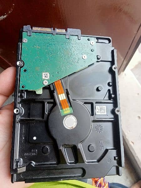 2 Died Pc Hard Drives for sale 2