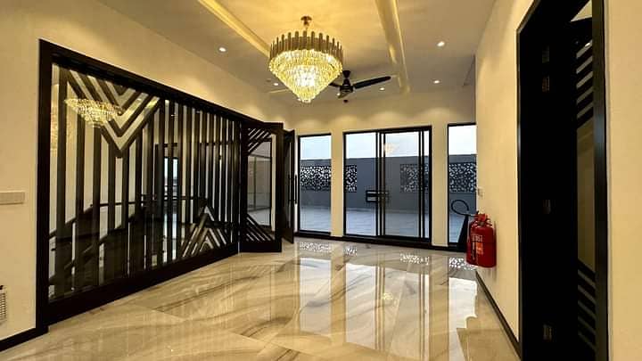 One Kanal Beautiful Bungalow Available For Sale In DHA Phase 7 Lahore At Super Hot Location 1