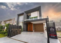 20 Marla Fully Furnished Beautiful Modern Bungalow Available For Sale In DHA Phase 7 Bloch T Lahore.