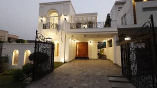 1 Kanal Full House Is Available For Sale In DHA Phase 7 Lahore 0