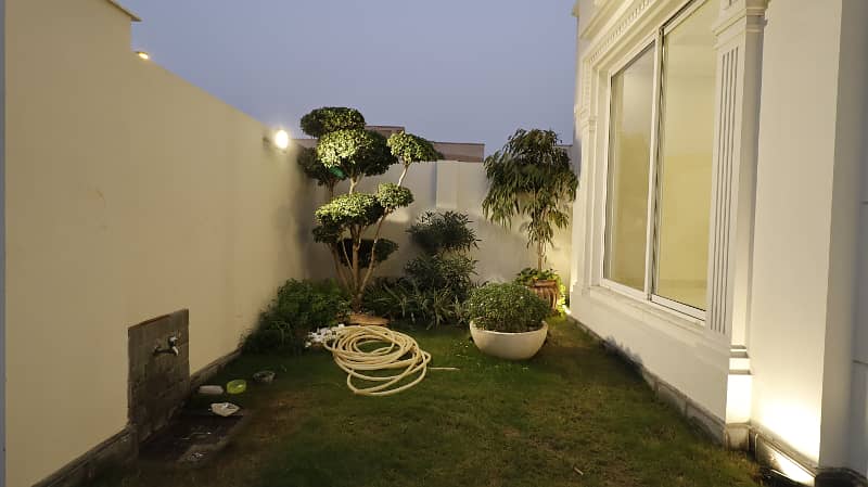 1 Kanal Full House Is Available For Sale In DHA Phase 7 Lahore 11