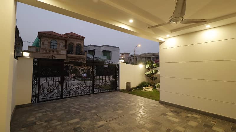 1 Kanal Full House Is Available For Sale In DHA Phase 7 Lahore 12