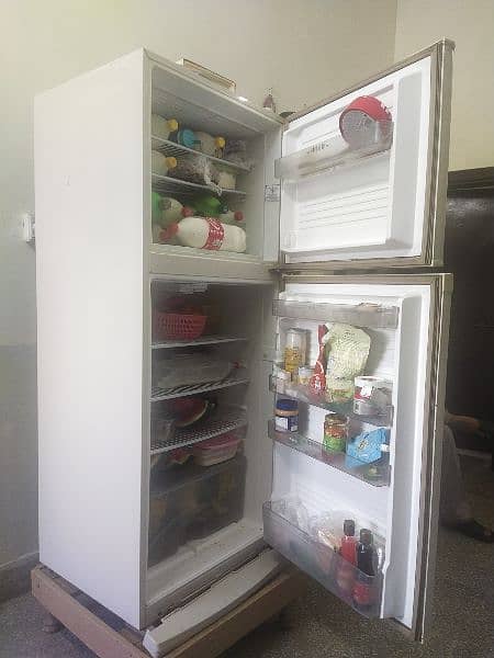 Dawalance Refrigerator full size 4