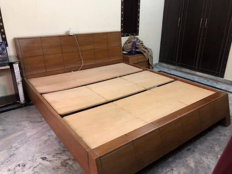 Master Bed For sale Urgently 3