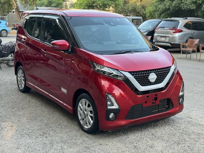 Nissan Dayz Highway Star 2019/2022 Hybrid Pro Pilot 2