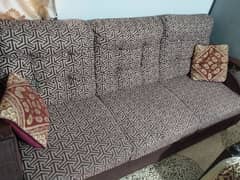 5 seater sofa set with table 0