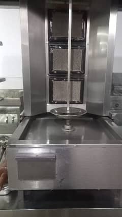 Counter+Double fryer+BBQ Grill+Shawarma Machine+2 Steel Tables
