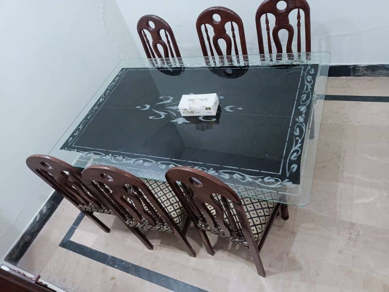 new condition dinning set six seater top glass for sale 5