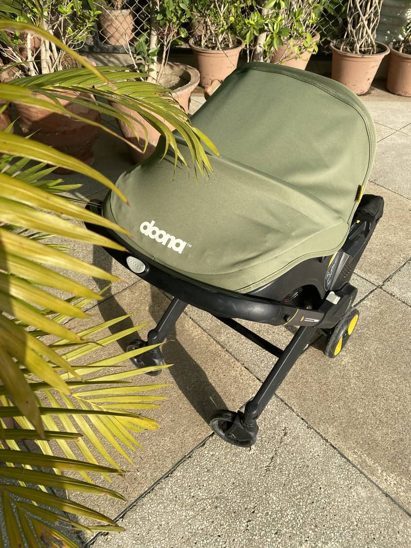 Doona+ ( car seat convertible stroller) 1