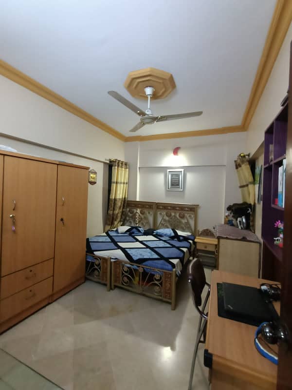 FULLY RENOVATED 3 BED DD FLAT FOR SALE IN NADEEM PRIDE 17