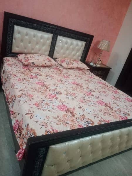 double bed good condition 3