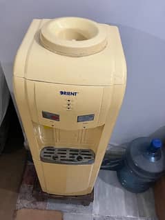 Like new Orient Water Dispenser 0
