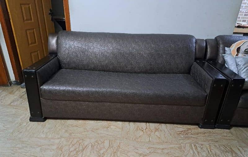 used sofa good condition 2