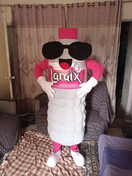 Puppet mascot cartoon costume maker inflatable balloon jumping castle 3