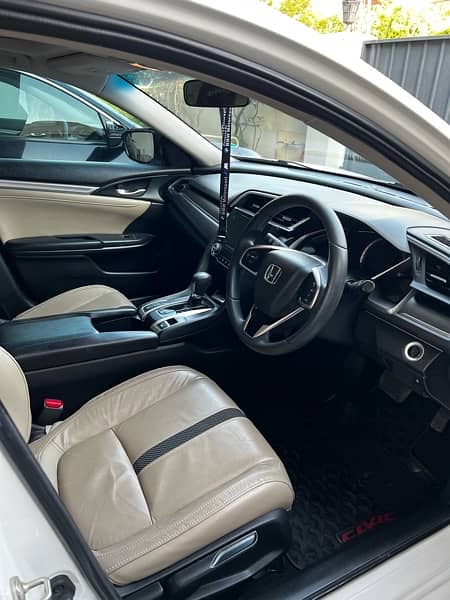 Honda Civic Oriel 2020 9