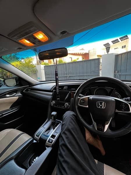 Honda Civic Oriel 2020 14