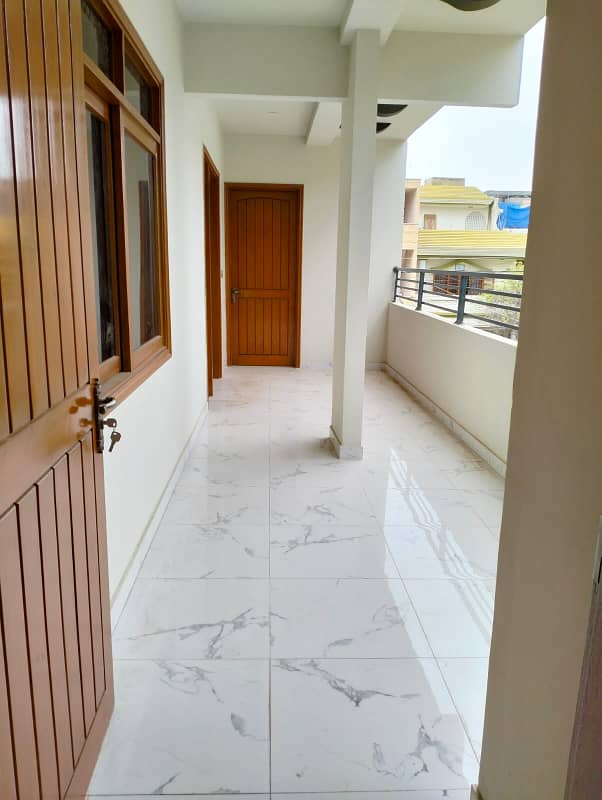 3 Bed D/D Brand New Portion Available For Sale In Gulshan Blk 1 ( 2 Side Corner) 17