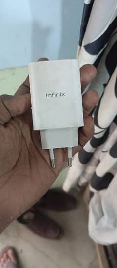 infinx 33wt faste charger 1h full charge