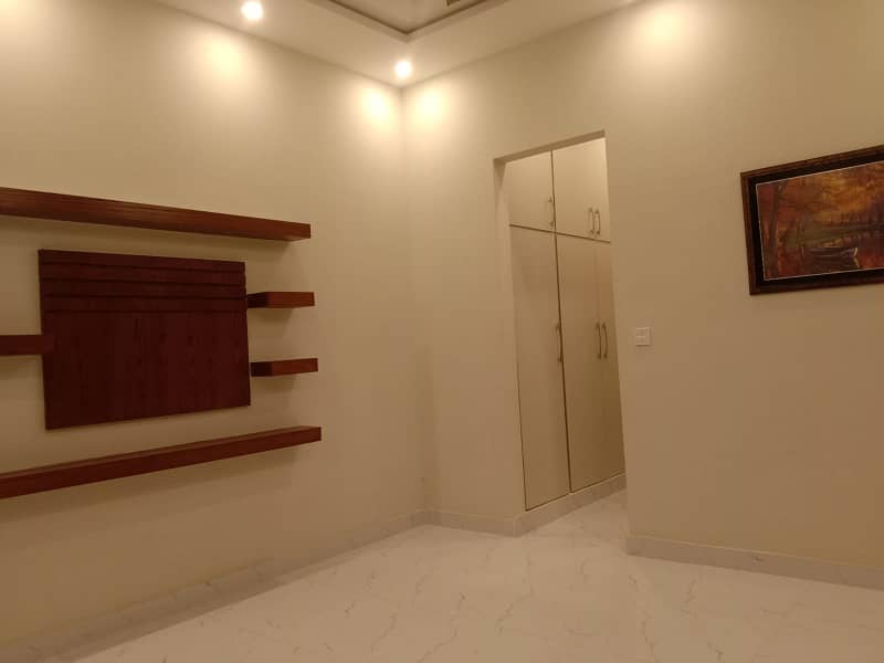 10 Marla Brand New Luxurious House Available For Rent In Jasmine Block Bahria Town Lahore 9