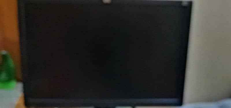 Good condition no falut 4gb 256 ssd 2