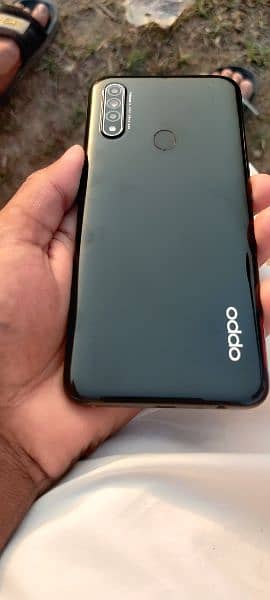 Oppo A31 condition 8.5/10 5