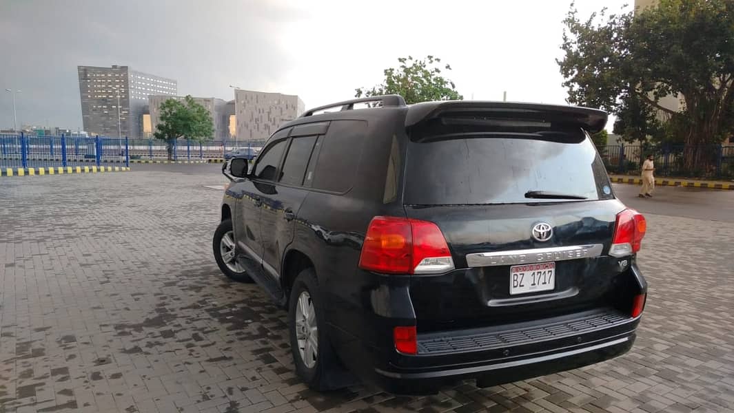 Armored Bullet Proof Vechiles avialable for rent in Lahore 1