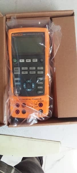 Fluke 724 Calibrator All Fluke, Megger, Honeywell Meters available 0