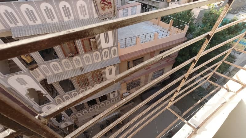 3 Bed Portion With Roof Available For Sale In Gulshan Block 13D/3 (D. C 14