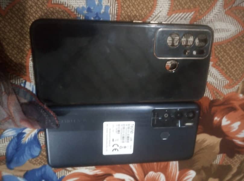 tecno pova neo 4+64 sell in good with box charger with 3 back cover 1